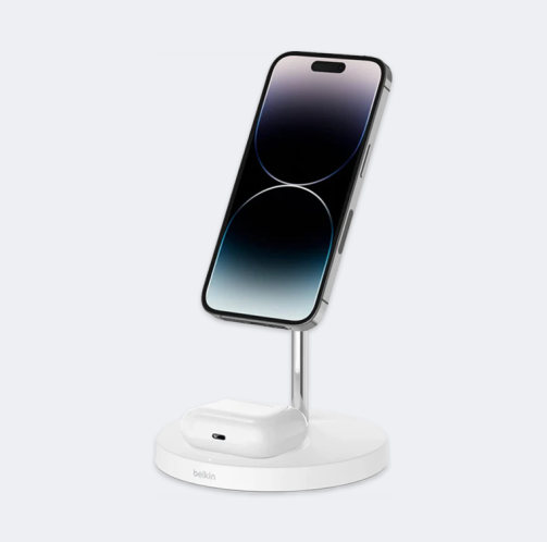 BELKIN MAGSAFE WIRELESS 2IN1 CHARGER STAND WHITE (UK Plug, 3 Pin) - Overview